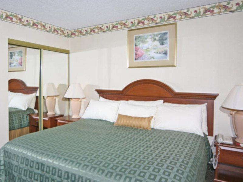 Comfort Inn River Ridge Ешвілл Екстер'єр фото